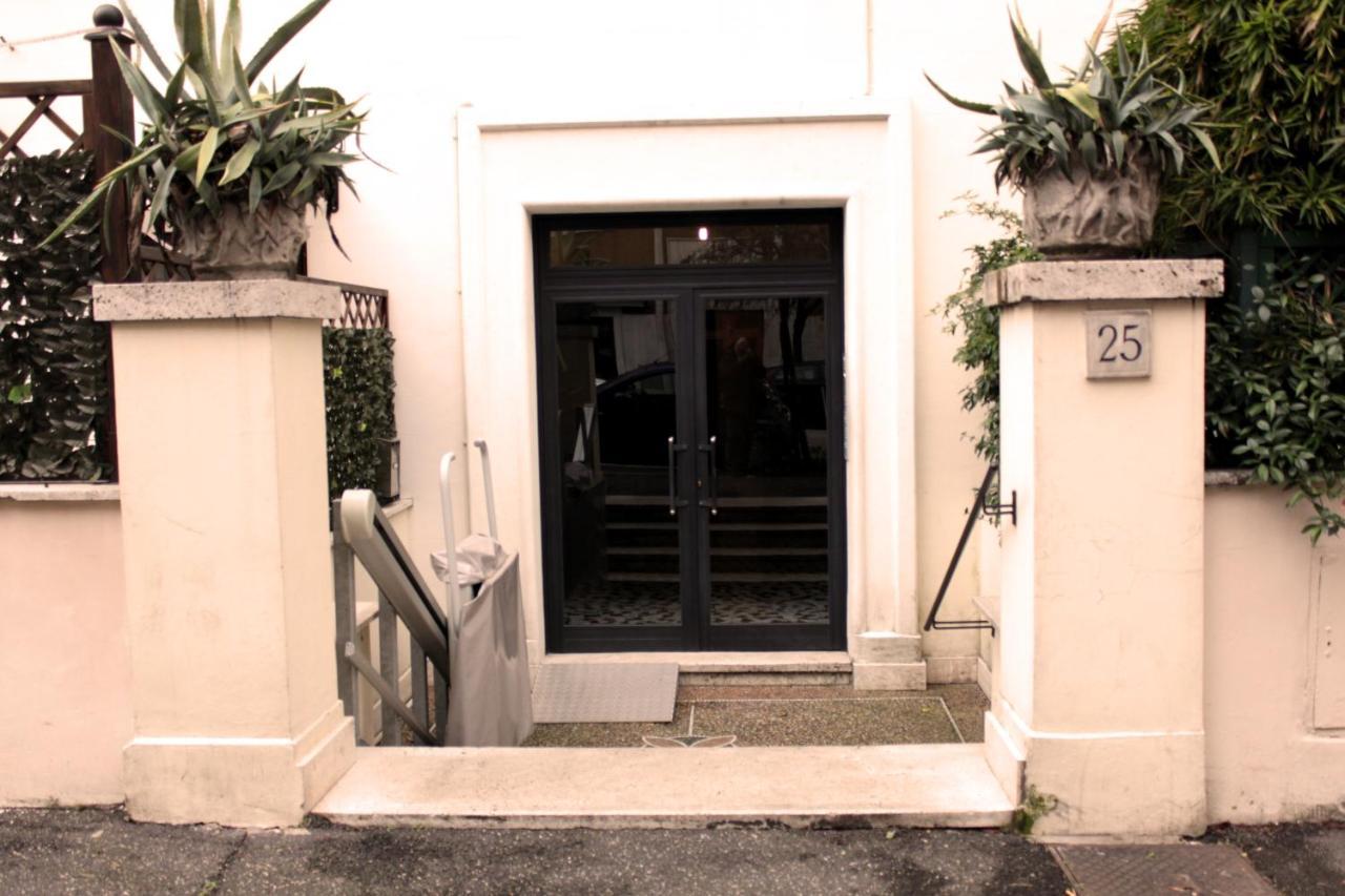 Chateau Al Gianicolo Roma Exterior foto